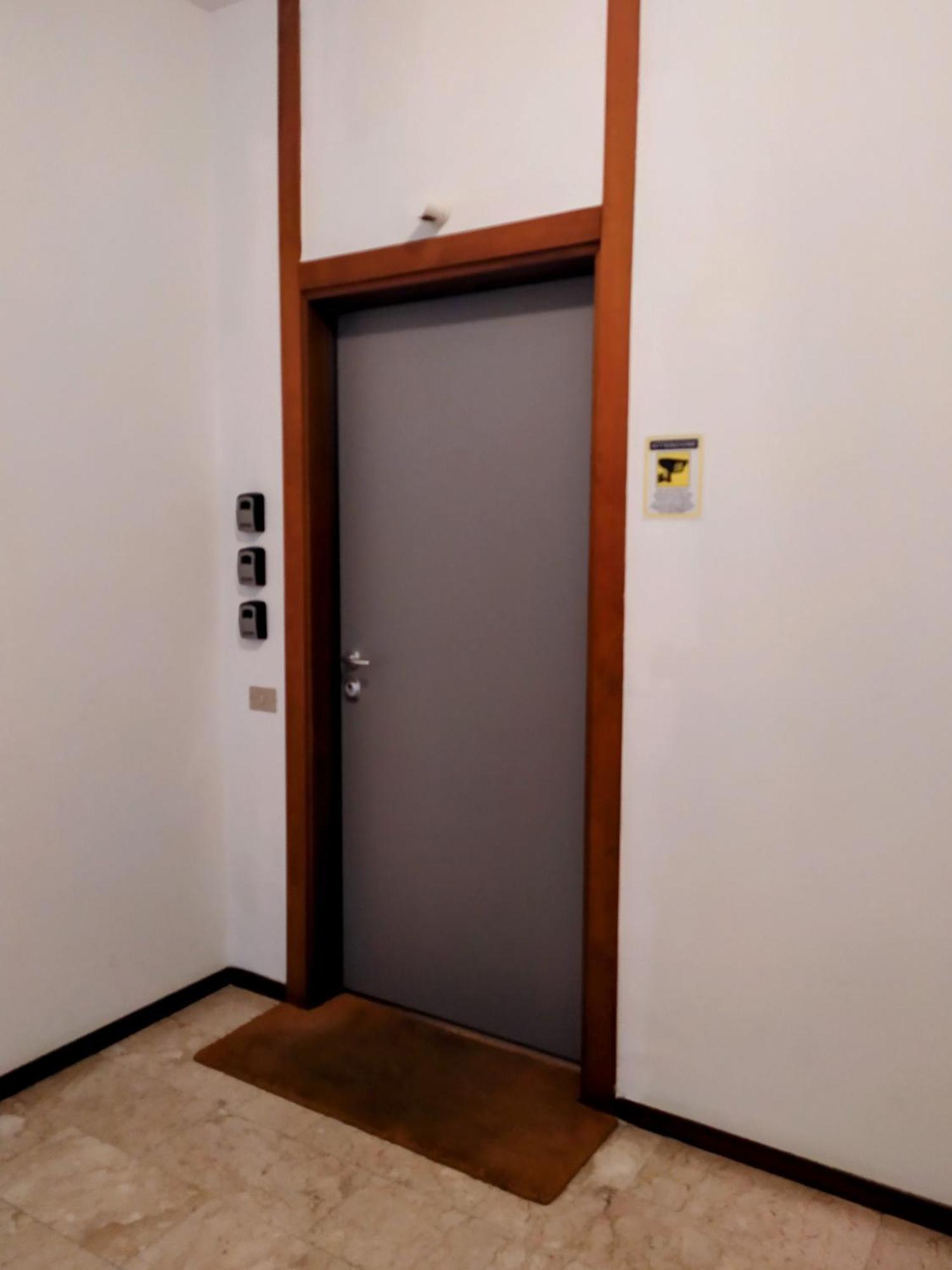 Mako Suites - Centro E Stazione Μόνζα Εξωτερικό φωτογραφία